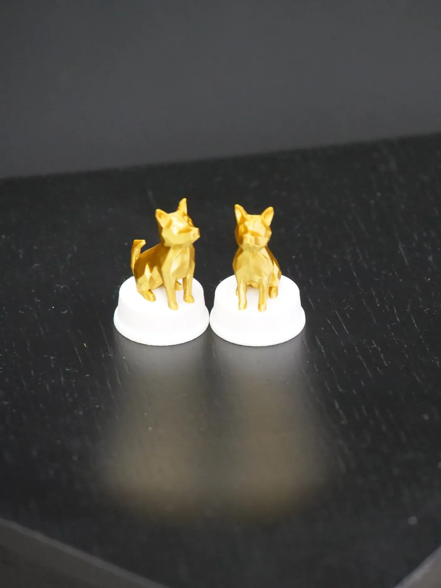 Figures on their bases